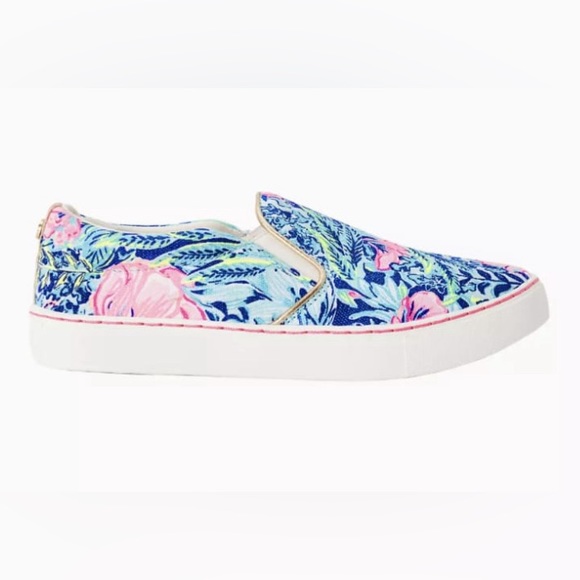 🌴LILLY PULITZER ‘Julie’ Sneaker in Lapis Blue Beach Club Blossoms Print - Picture 2 of 16
